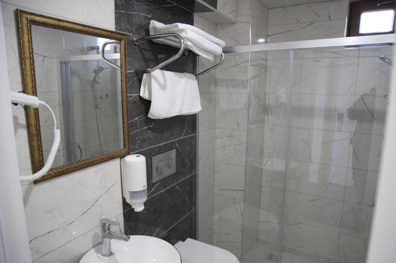 Kroisos Lake Resort Hotel Egirdir Bagian luar foto